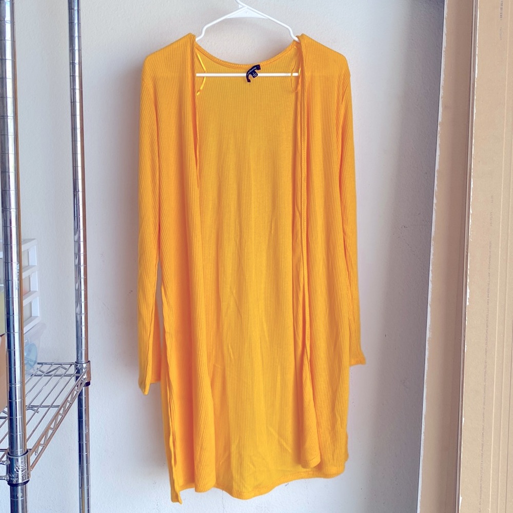 NWOT yellow cardigan size large